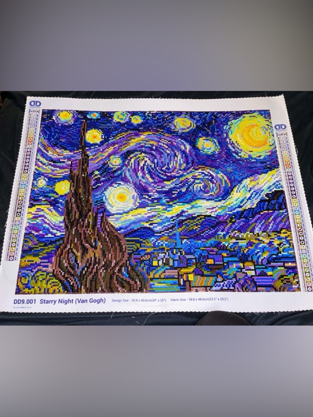 DIAMOND DOTZ® Starry Night Après
Van Gogh Special Edition Diamond
Painting Kit